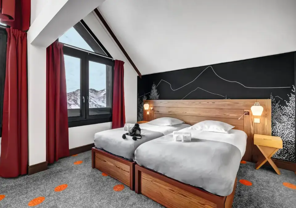 Les Cimes du Soleil-Avoriaz-Premium suite room (3).webp