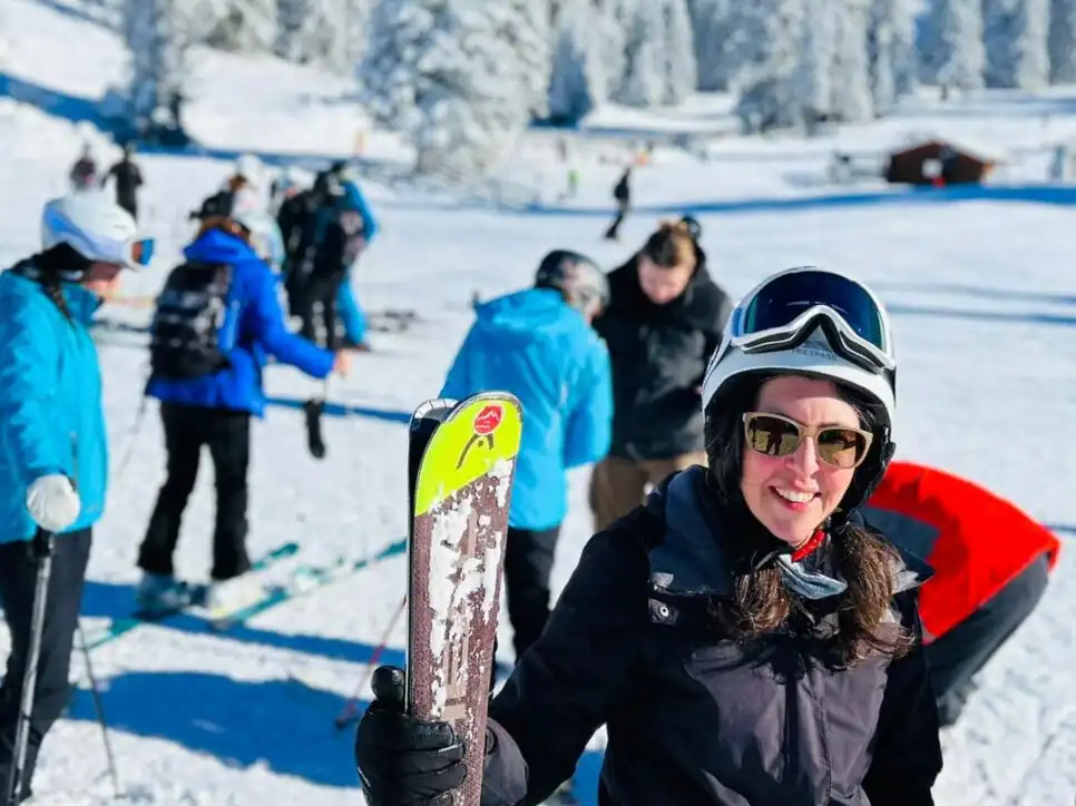 AW In Pipay Tweaked Rotation Les 7 Laux Jan24