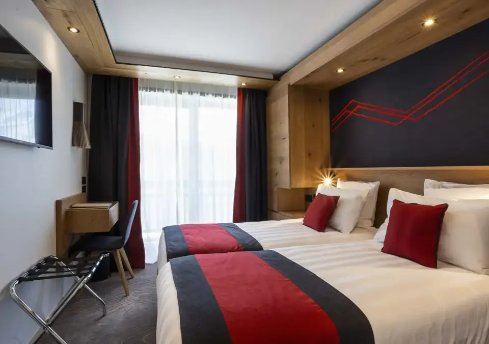 Alparena-2 bed superior apt (©ManuReyboz) (2).webp