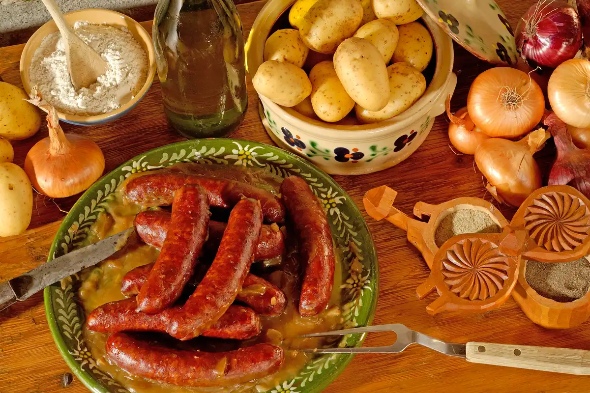 Top food to eat when skiing in the French Alps: Diots au vin blanc