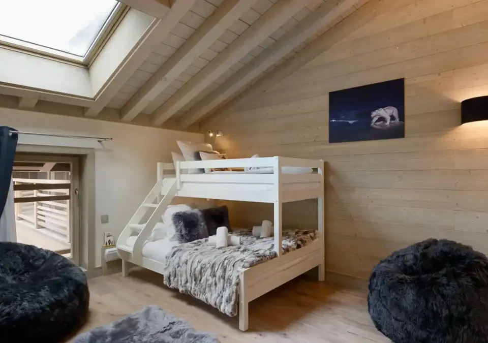 Annapurna (B304-4 bed 9), Les Gets (self catered apartments) OPT (9).jpg