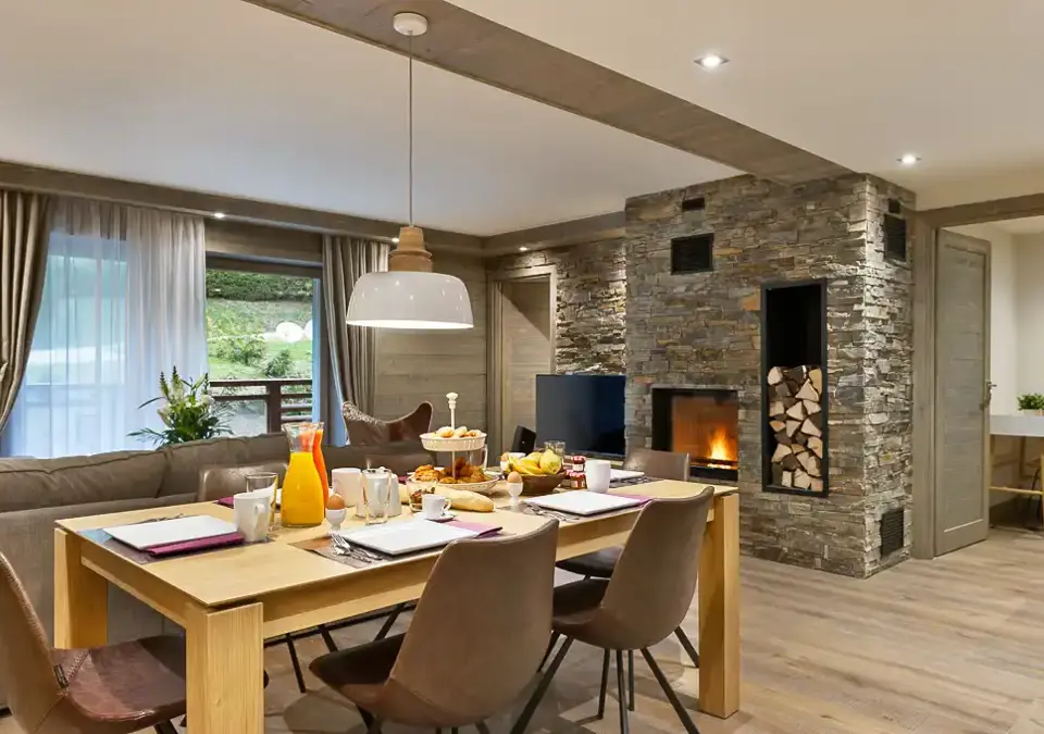 Annapurna (A204-2 bed 6), Les Gets (self catered apartments) OPT (5).jpg (1)