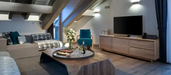 A09 Penthouse - 3 bedroom apartment c.145m2, sleeping 7: 