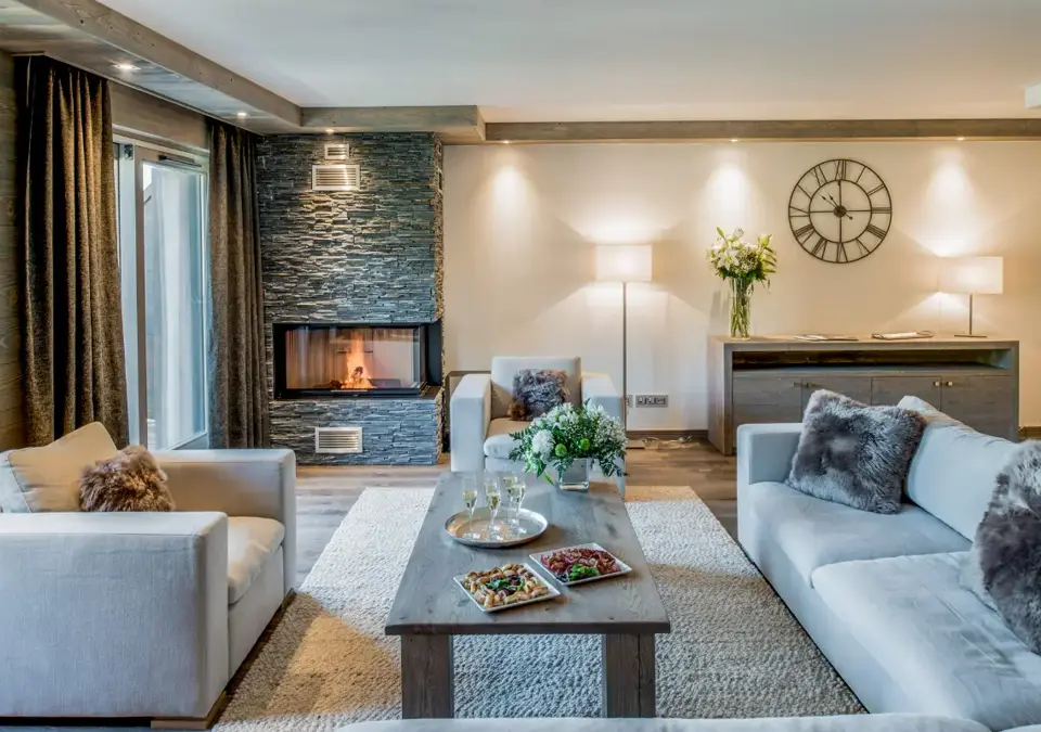 D02-Mammoth Lodge-Courchevel (2).webp