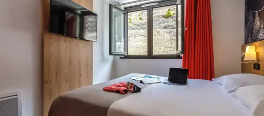 Premium room sleeping 2/3 (c.16m-30m2):