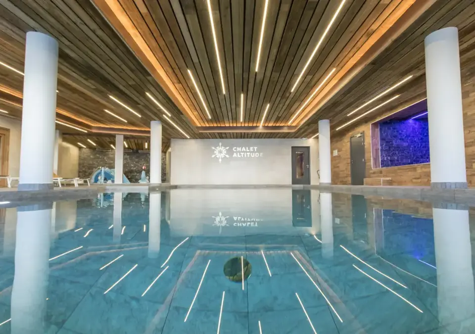 Chalet Altitude - Arc 2000 - Indoor pool (1.webp