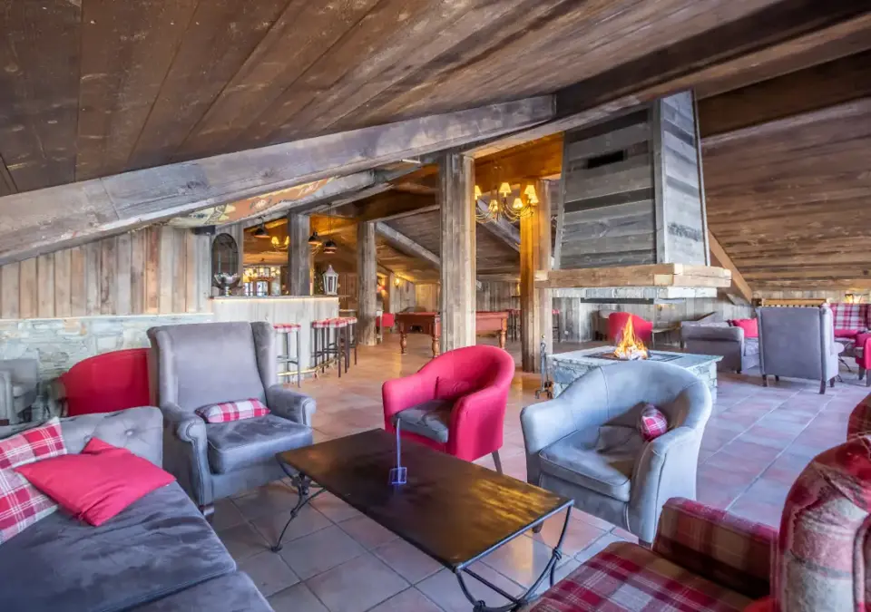 Chalet Altitude - Arc 2000 - Reception (2).webp