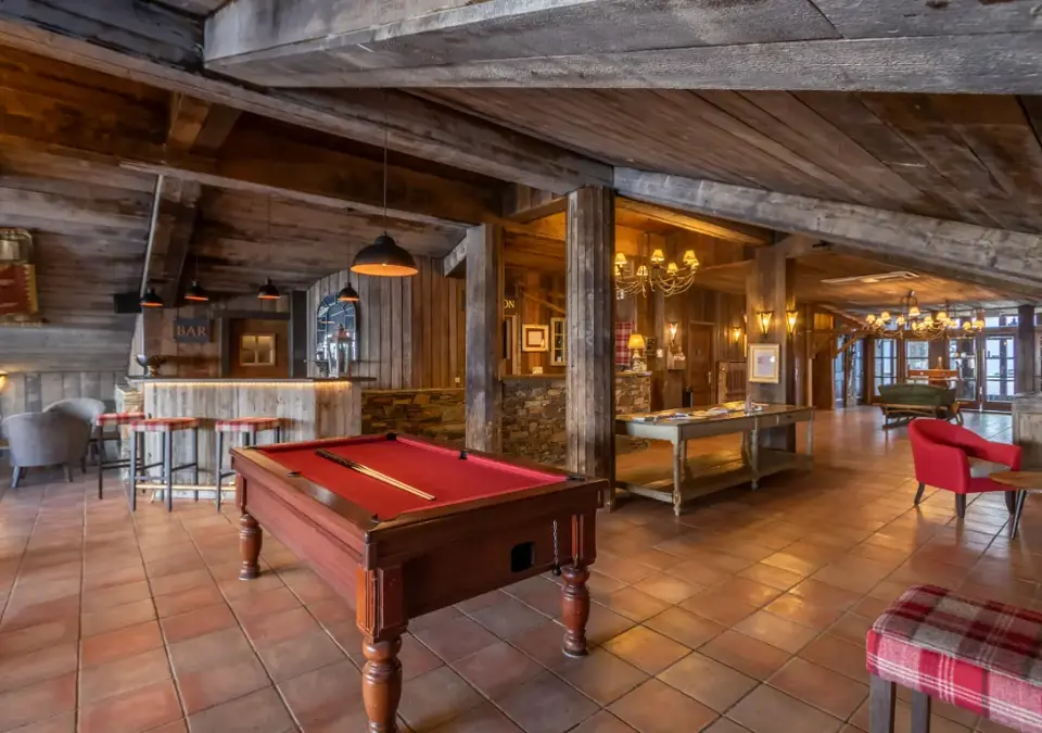 Chalet Altitude - Arc 2000 - Reception (3).webp
