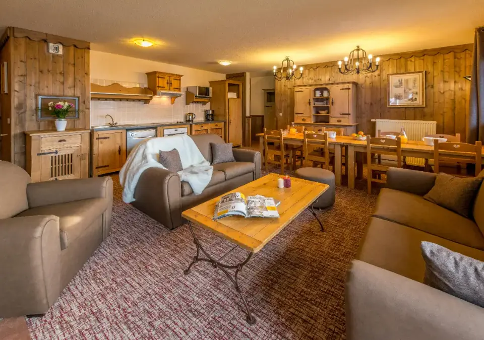 Chalet Altitude - Arc 2000 - Apt8-10 (1).webp