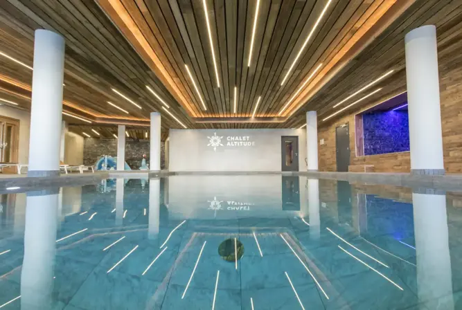 Chalet Altitude - Arc 2000 - Spa area (2).webp