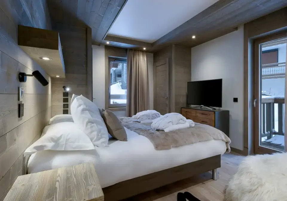 Koh i Nor-Le C-Courchevel (2).webp