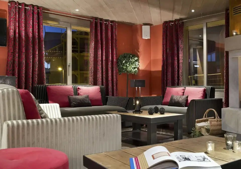Chalet des Dolines-Montgenevre-Reception (2).webp