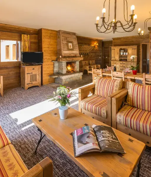 Chalet de l'Ours, Arc 2000 (self catered apartments) - Typical 10/12 apartment