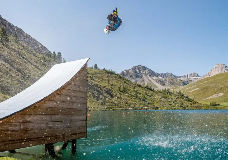 Tignes-Tarentaise-Acroland (©AndyParant) (1).webp
