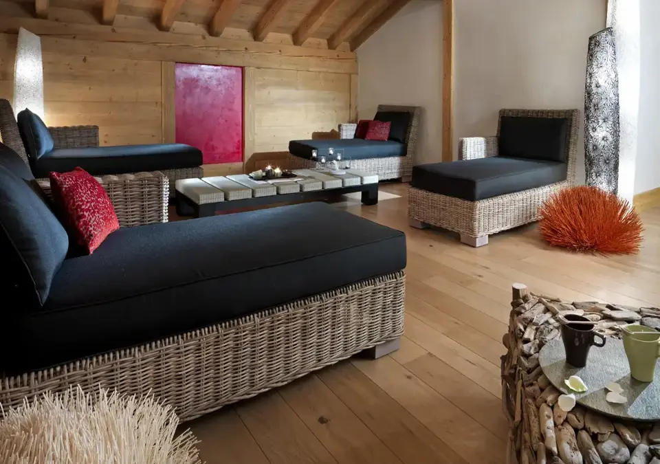 La Reine des Pres-Samoens-Spa (1).webp