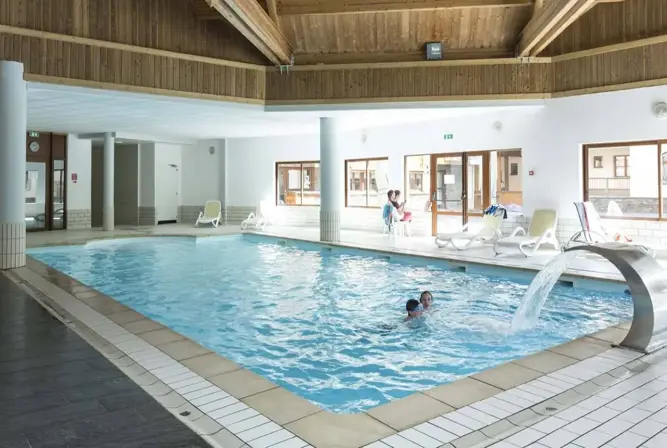 l'Oree des Piste-St Sorlin d'Arves-Indoor pool (2).webp
