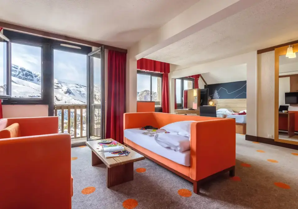 Les Cimes du Soleil-Avoriaz-Premium suite room (2).webp