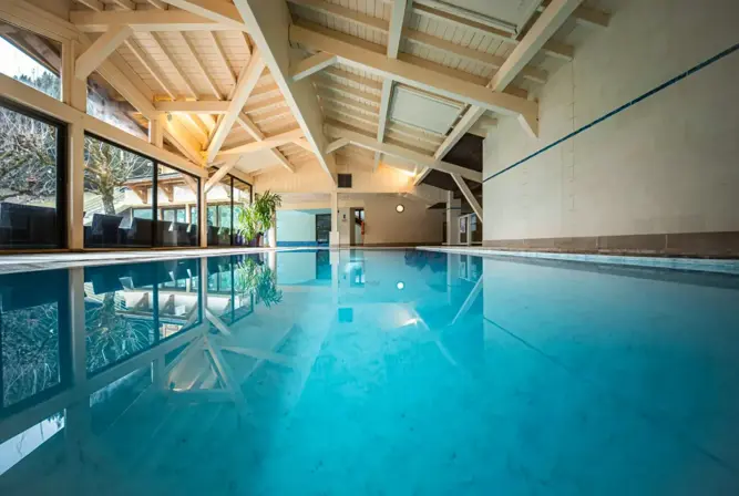 Hotel Le Cret-Morzine-Indoor pools (2).webp